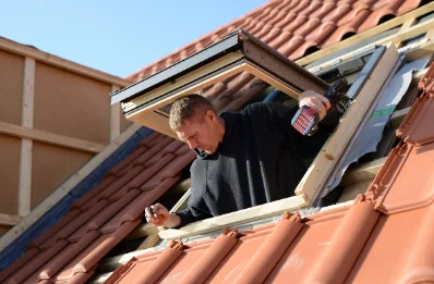 Pose de fenêtres de toit Velux à Tritteling-Redlach